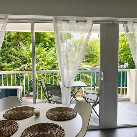 One Bedroom Apartamento Cannes